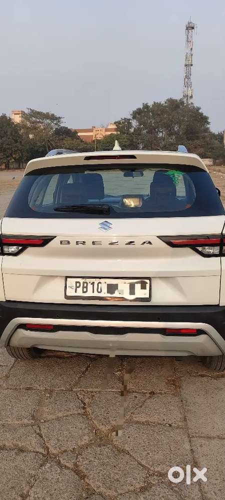 Maruti Suzuki Vitara Brezza 2022 .petrol , Sunroof
