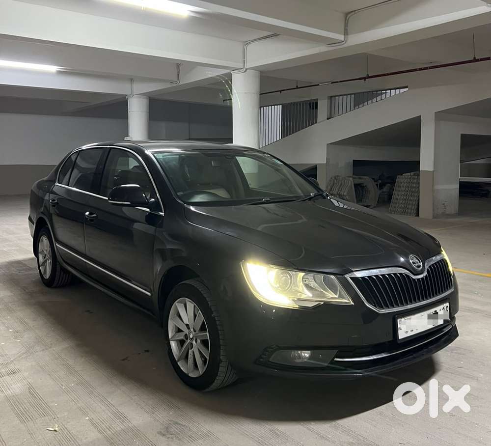 Skoda Superb 2.5 Elegance Tdi At, 2015, Diesel