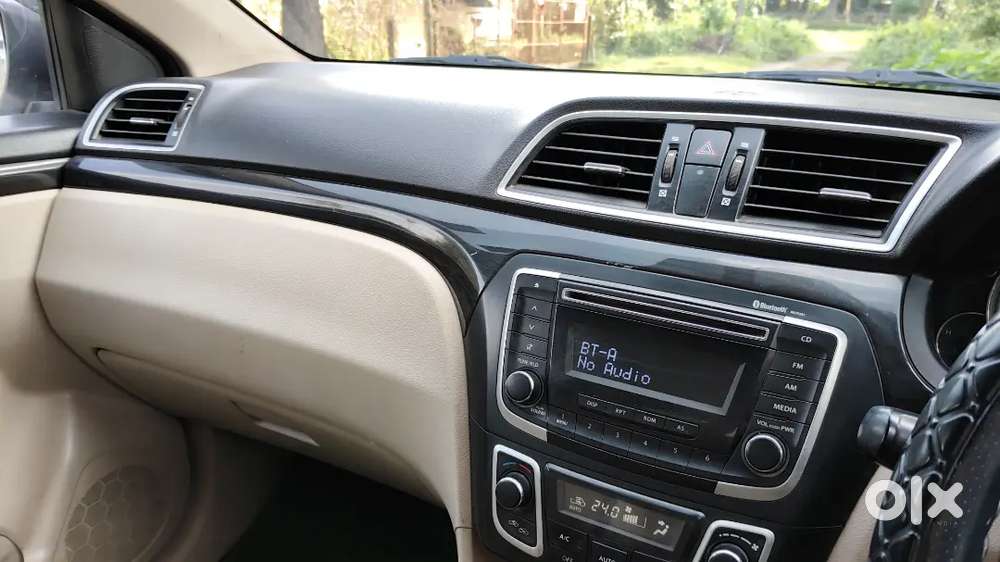 Maruti Suzuki Ciaz 2015 Diesel 148000 Km Driven