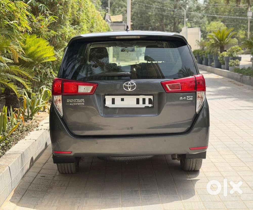 Toyota Innova Crysta [2020-ongoing] 2.4 Zx 7 Str, 2021, Diesel