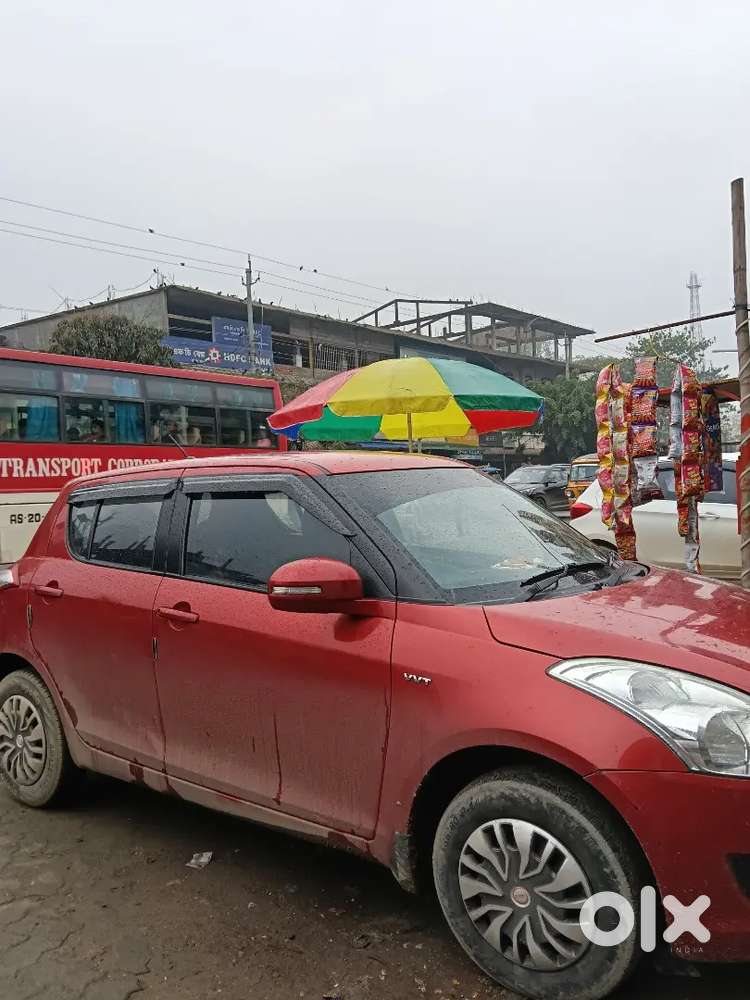 Maruti Suzuki Swift 2012 Petrol 90000 Km Driven