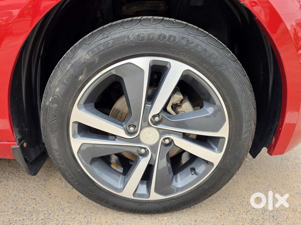 Tata Altroz 1.2 Xza Plus, 2022, Petrol