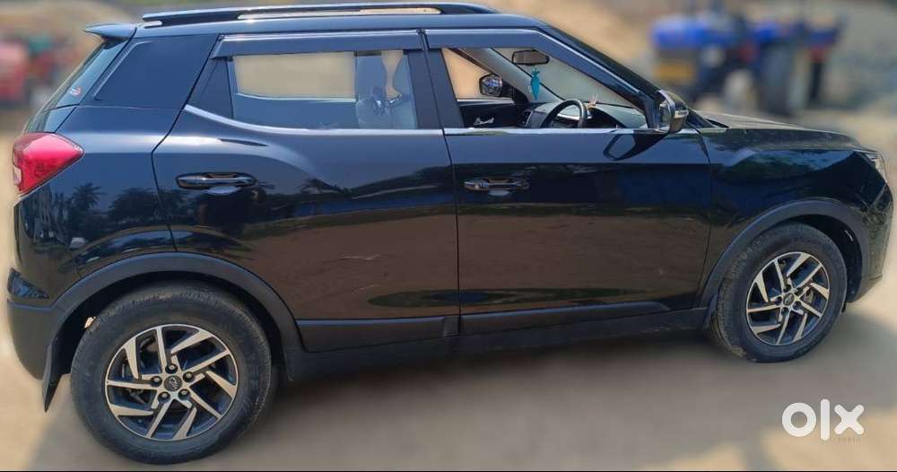 Xuv300 W8(o) Turbo  Aug 2022  7.8k Km  Imt  Top Model  Like New