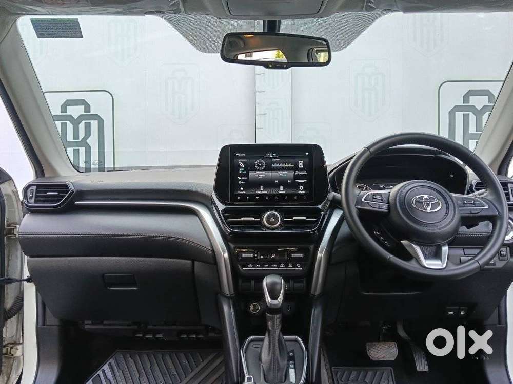 Toyota Urban Cruiser Hyryder 1.5 V Neo Drive At, 2024, Petrol