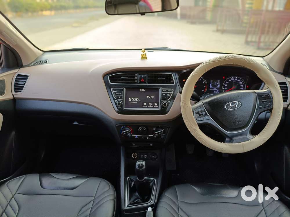 Hyundai Elite I20 Sportz (o) 1.2, 2019, Petrol