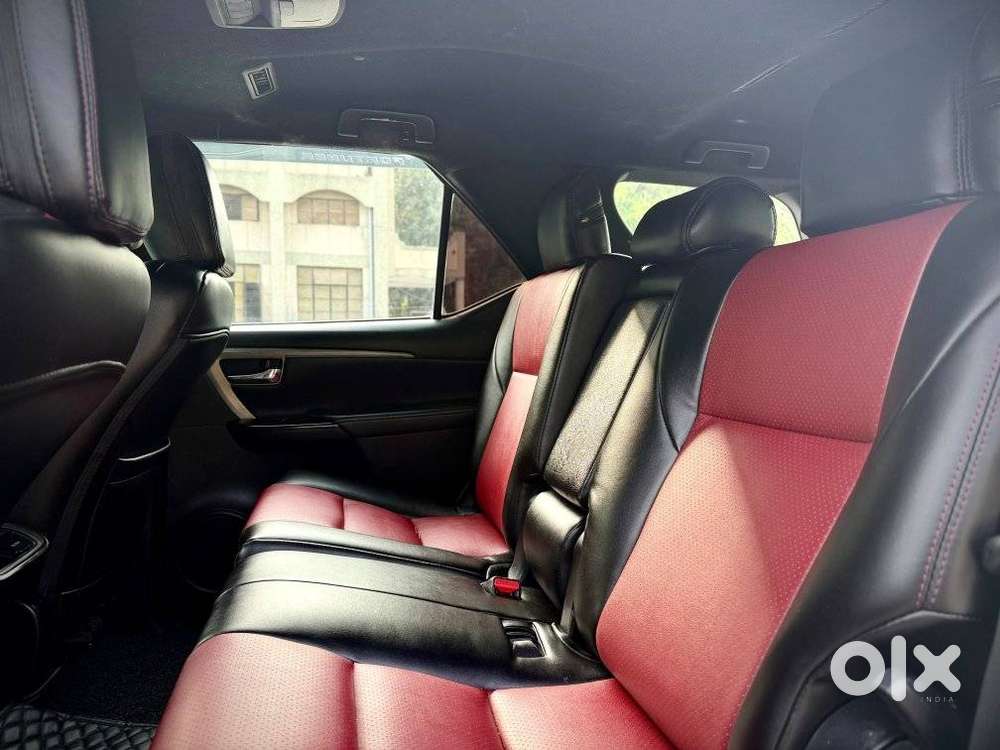 Toyota Fortuner 4x2 Mt 2.8 Diesel, 2021, Diesel