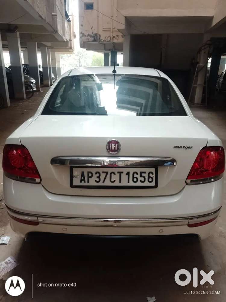 Fiat Linea Emotion 2016