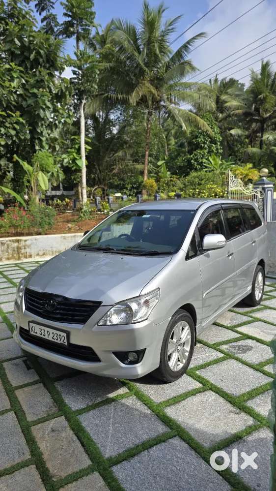 Toyota Innova 2013 3rd Owner