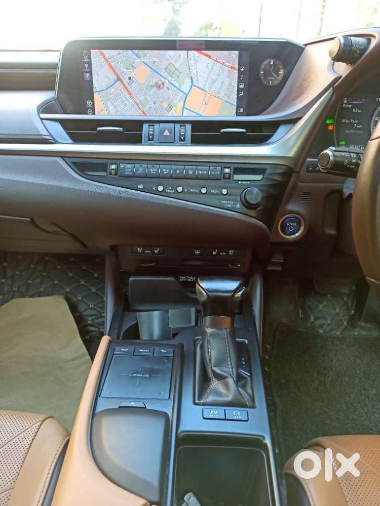 Lexus Es 300h Luxury, 2020, Petrol