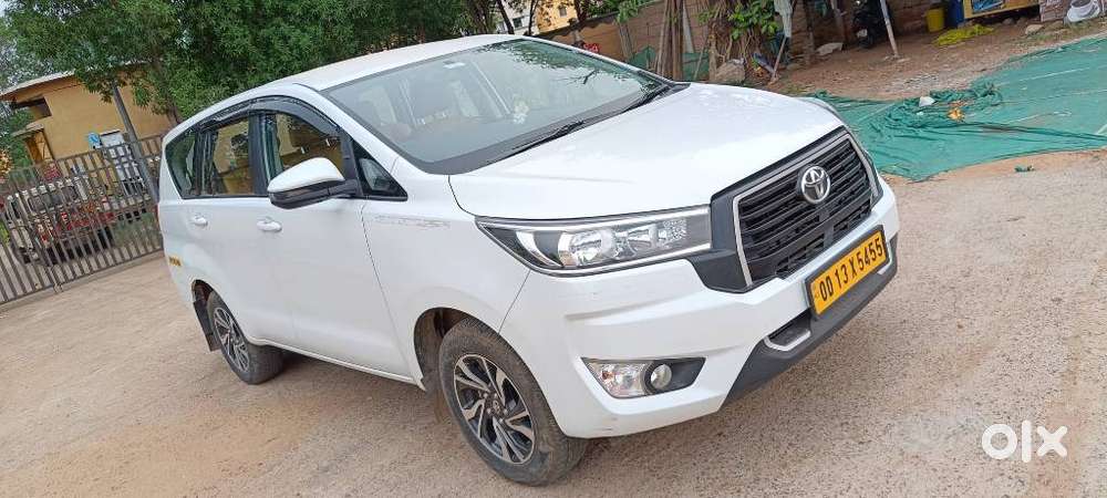 Toyota Innova Crysta 2.4 Gx Mt 8s, 2025, Diesel