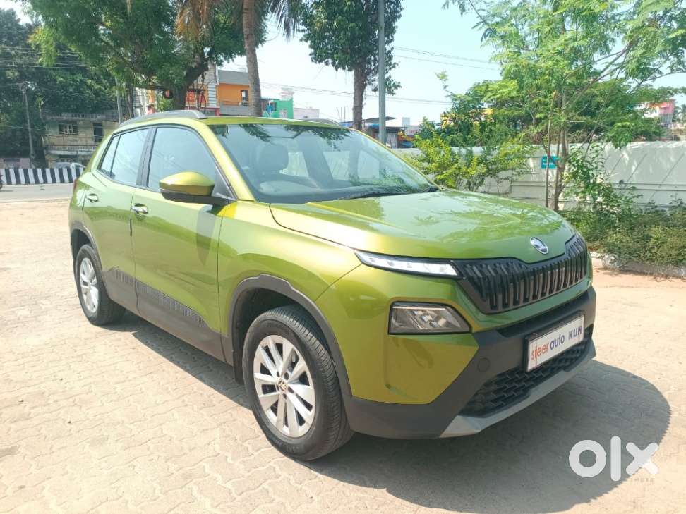 Skoda Kylaq Signature At, 2025, Petrol