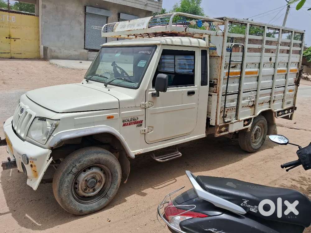 Mahindra Bolero Maxi Truck
