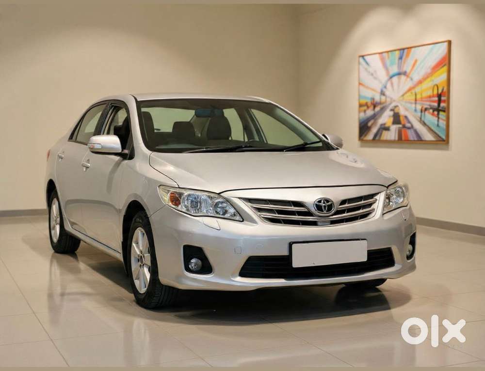 Toyota Corolla Altis [2011-2014] 1.8 Vl At, 2013, Petrol