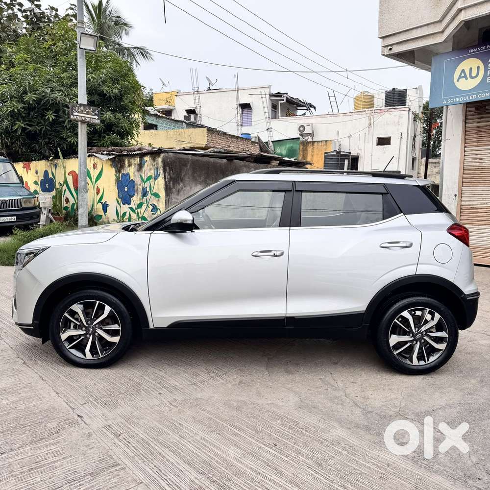 Mahindra Xuv300 W8 Option Dual Tone Diesel, 2019, Diesel