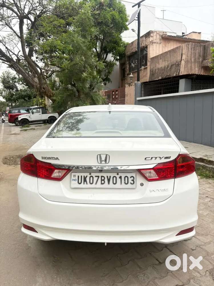 2017 Honda City I-vtec (v)  Mint Condition  Premium Alloy & Body Kit