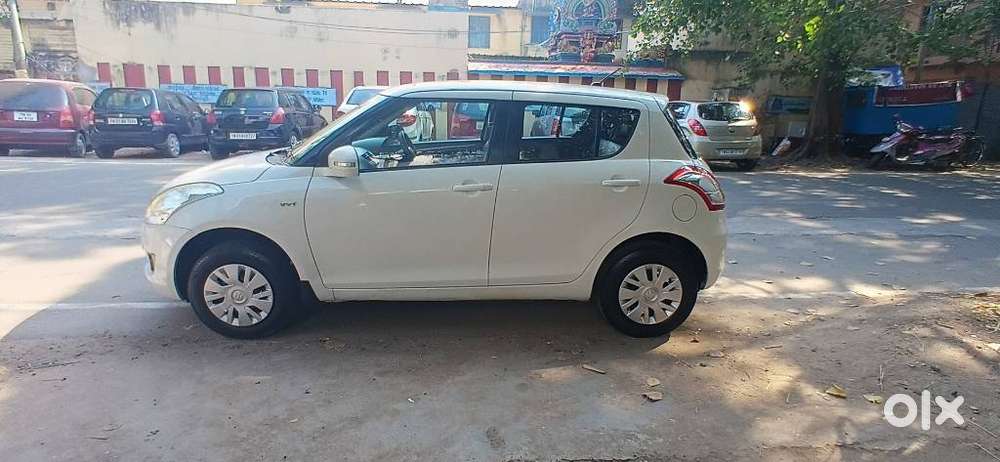 Maruti Suzuki Swift Star Vxi, 2014, Petrol