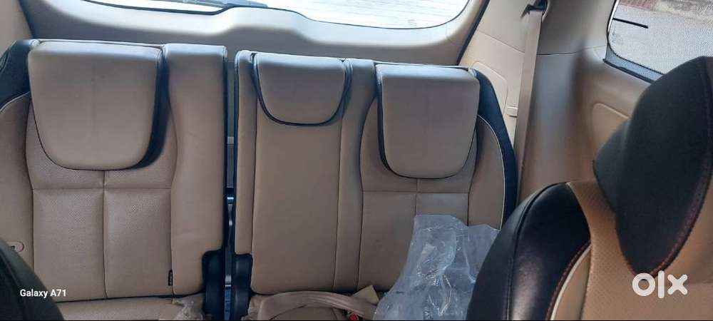 Kia Carnival Limousin Plus 7 Str