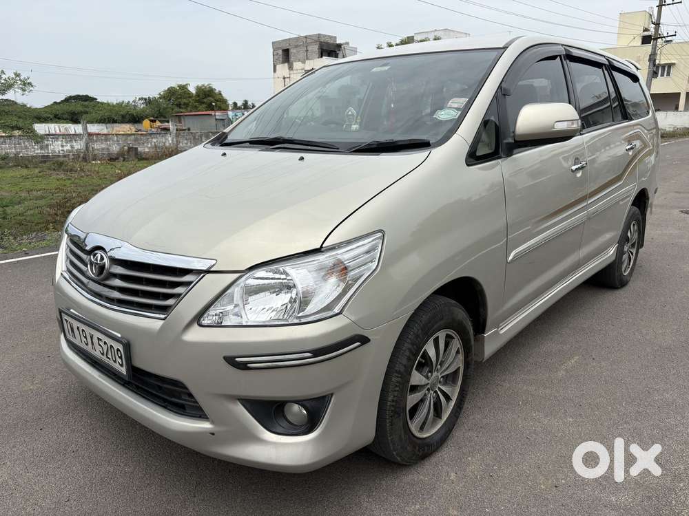 Toyota Innova 2.5 Vx 8 Str Bs-iii, 2013, Diesel