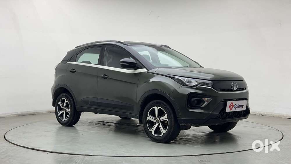 Tata Nexon 1.2 Revotron Xm Plus (s), 2023, Petrol