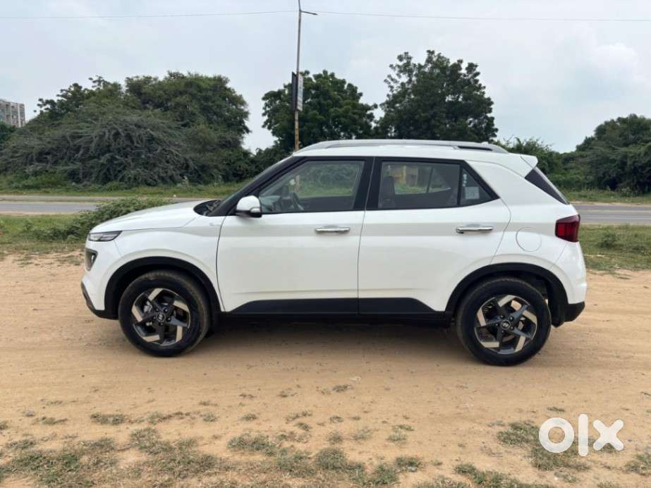 Hyundai Venue Sx Plus Turbo Dct, 2019, Petrol
