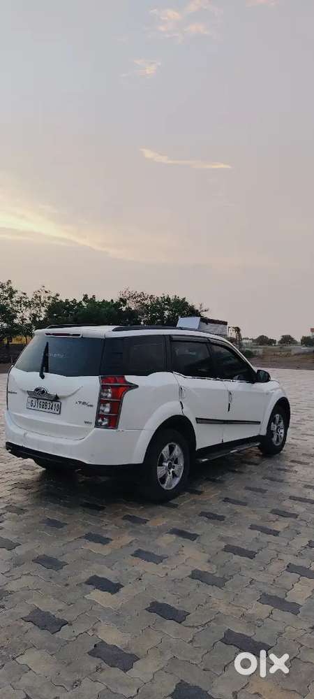 Xuv 500 W8