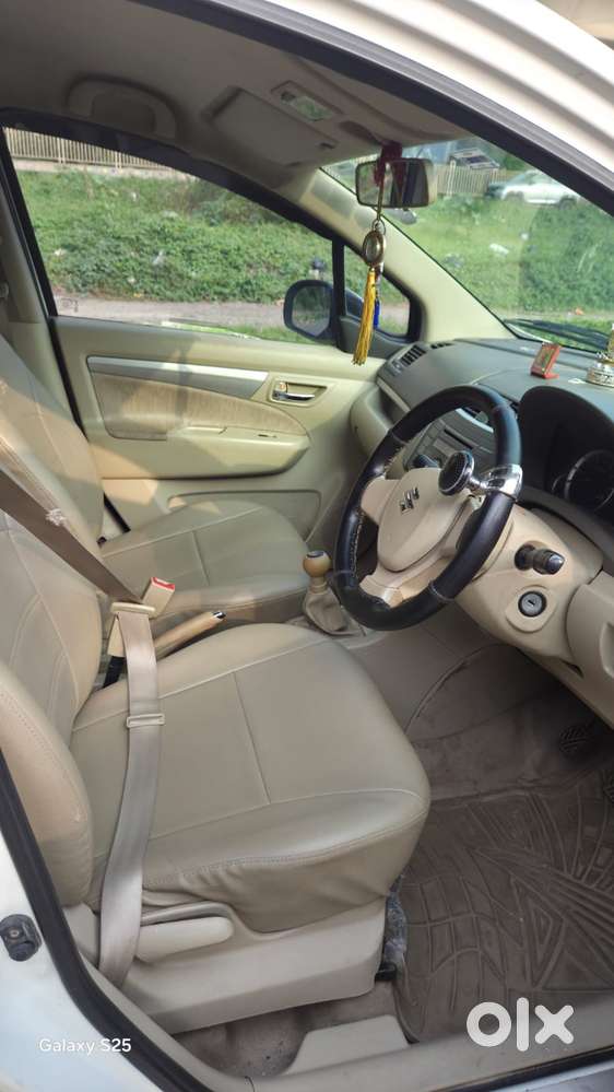 Maruti Suzuki Ertiga Vxi Shvs, 2014, Petrol