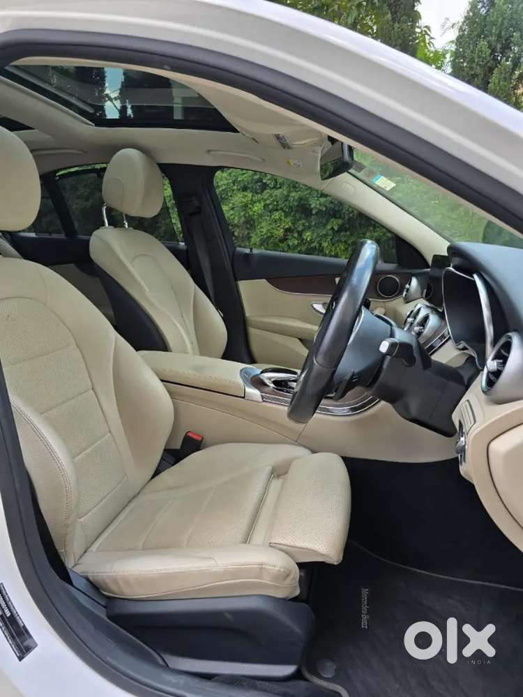 Mercedes-benz C-class 2021