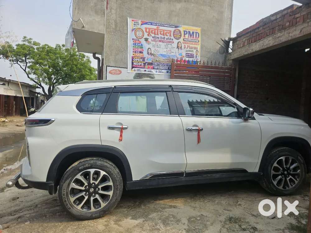 Maruti Suzuki Grand Vitara 2023 Petrol 28000 Km Driven