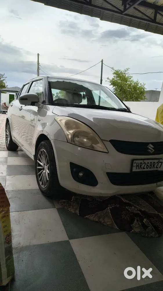 Maruti Suzuki Swift Dzire 2012 Petrol New Condition