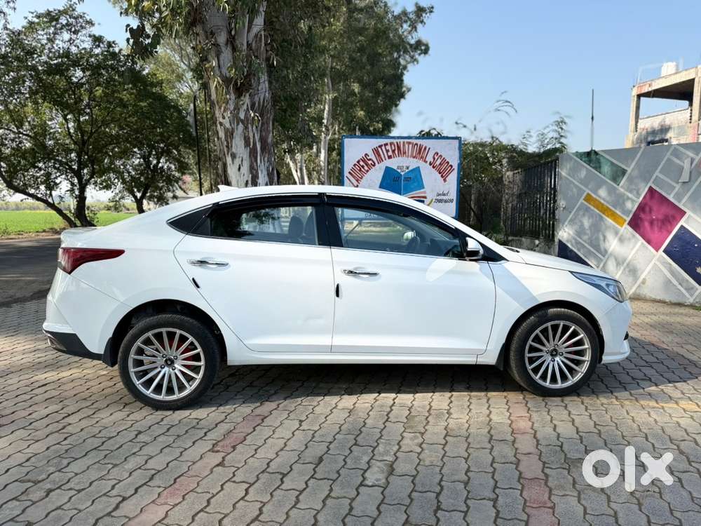 Hyundai Verna Diesel 2022