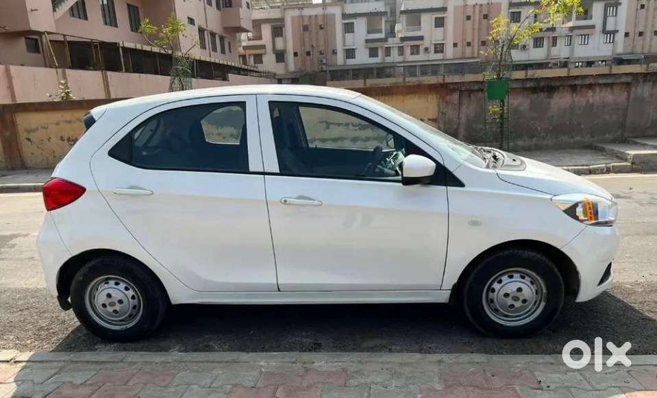 Tata Tiago 2018 Petrol Well Maintained