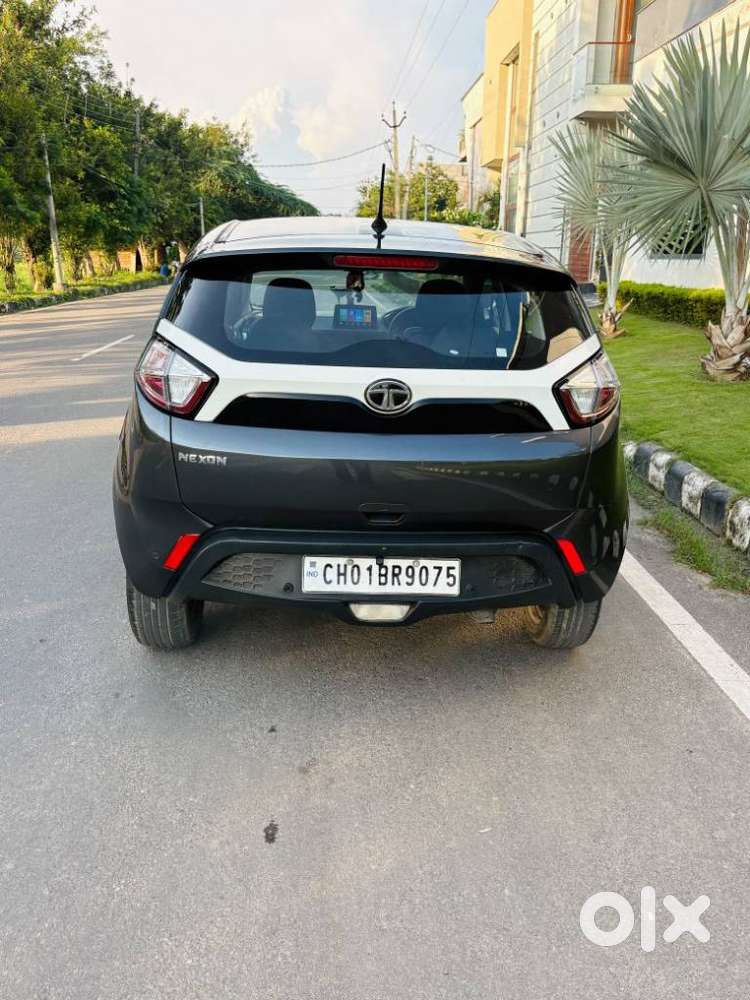 Tata Nexon 1.5 Revotorq Xm (s), 2018, Diesel