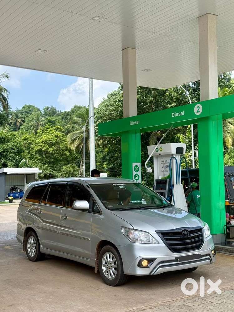 Toyota Innova Diesel 2012
