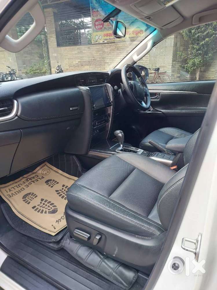 Toyota Fortuner 4x4 At, 2019, Petrol