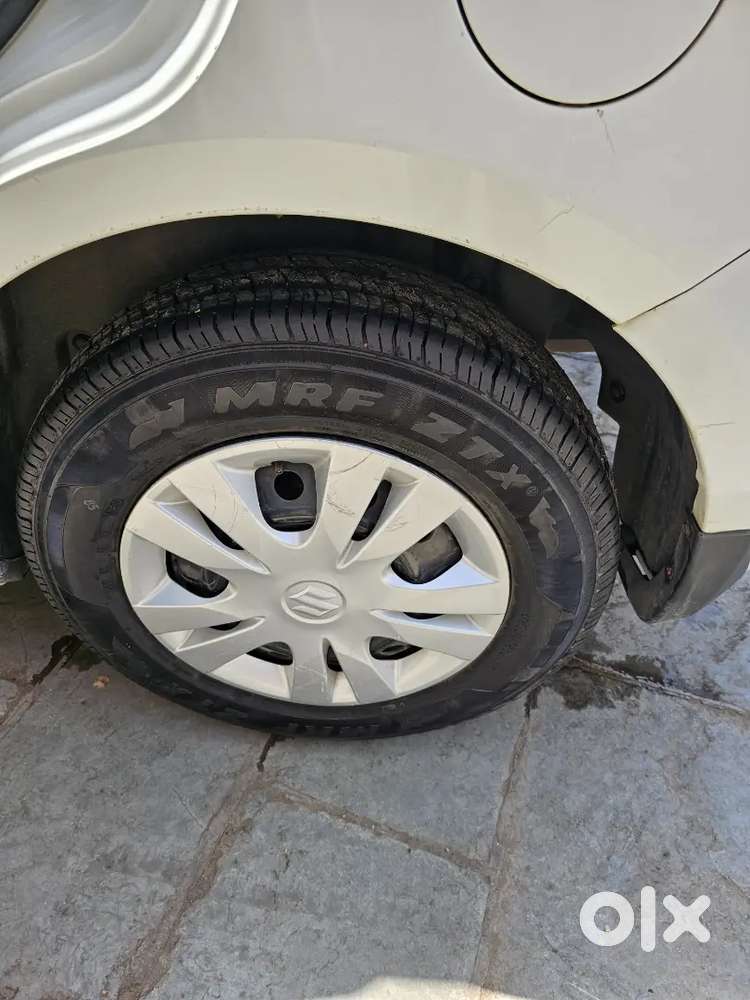 Maruti Suzuki Swift Dzire 2012