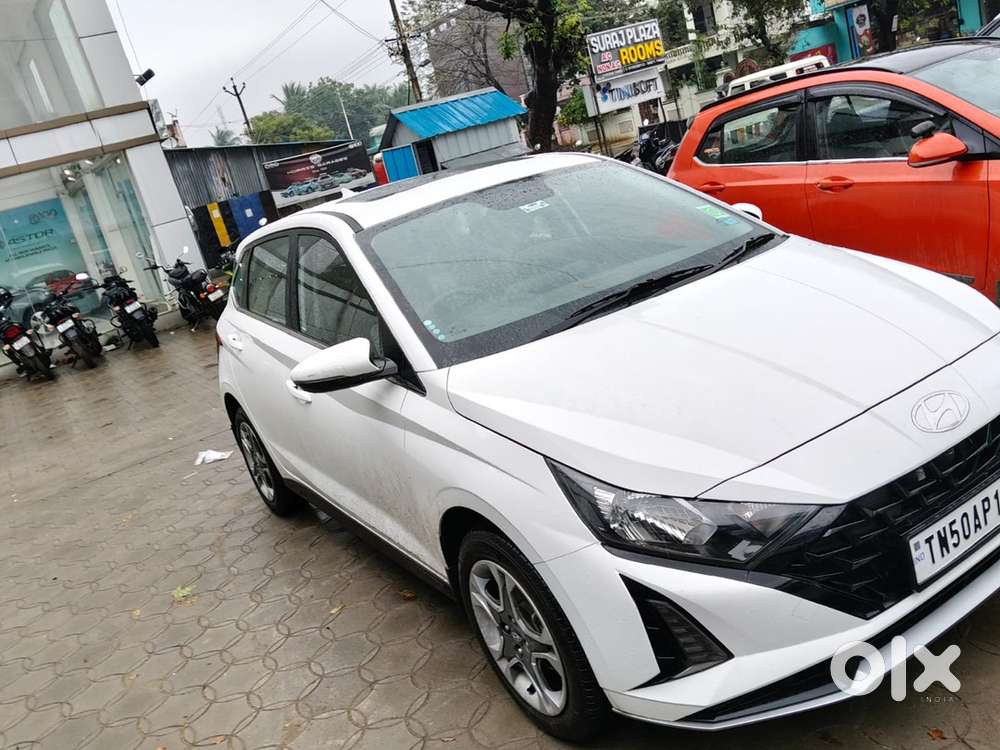 Hyundai New I20 2024 Petrol 7500 Km Driven
