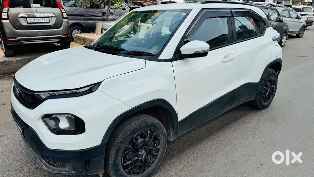 Tata Punch 1.2 Revotron Creative Dual Tone, 2022, Cng & Hybrids