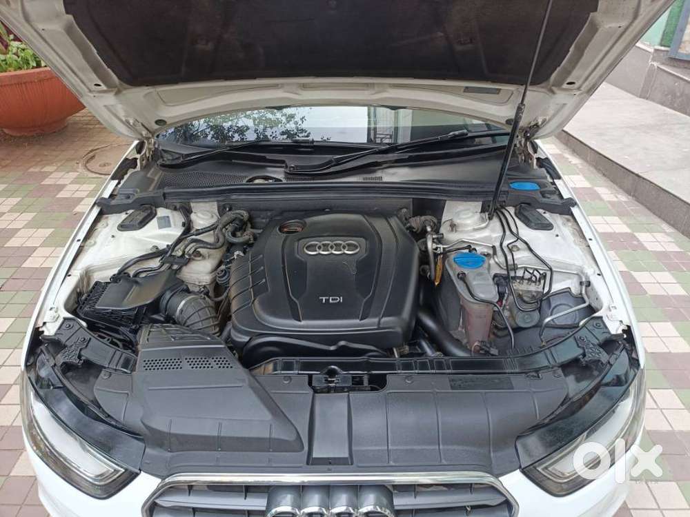 Audi A4 2.0 Tdi Premium With Sunroof, 2012, Diesel