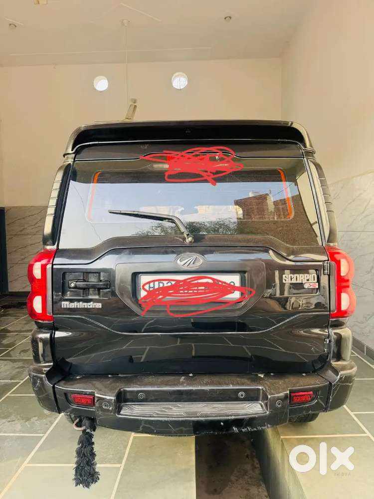 Mahindra Scorpio Classic S10. 2017 November