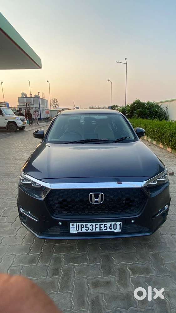 Honda Amaze 2025 22000 Km Driven