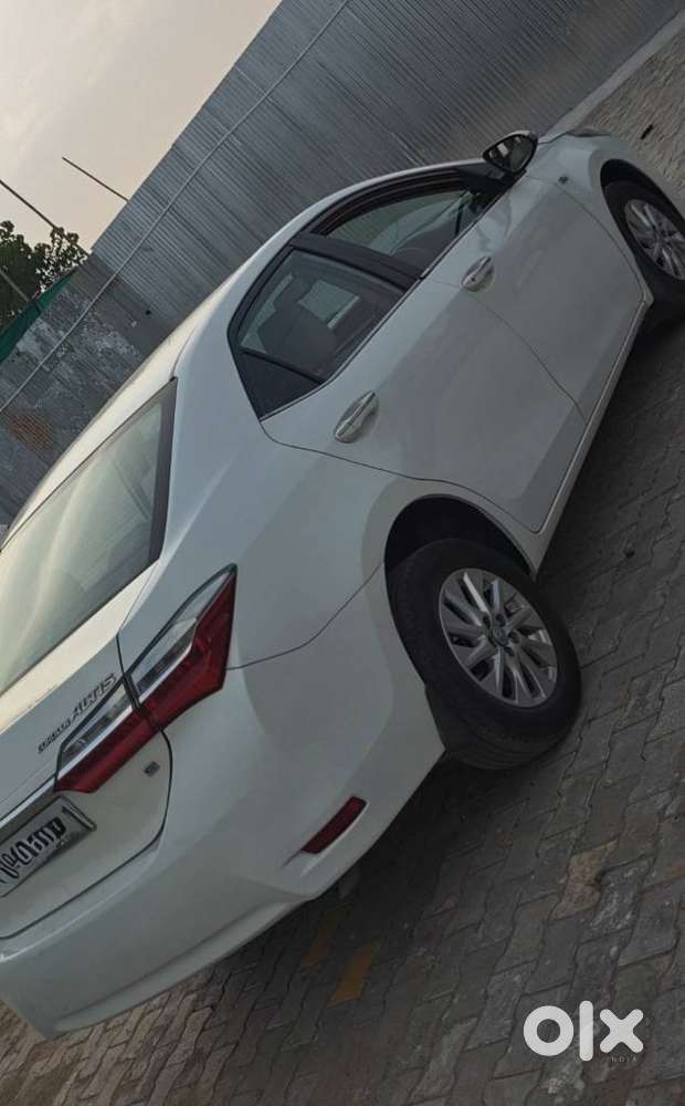 Toyota Corolla Altis 1.8 G, 2017, Petrol