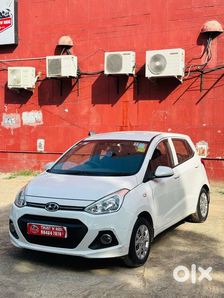 Hyundai Grand I10 Magna At, 2016, Petrol