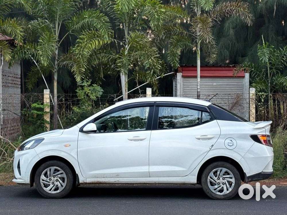 Hyundai Aura, 2022, Petrol