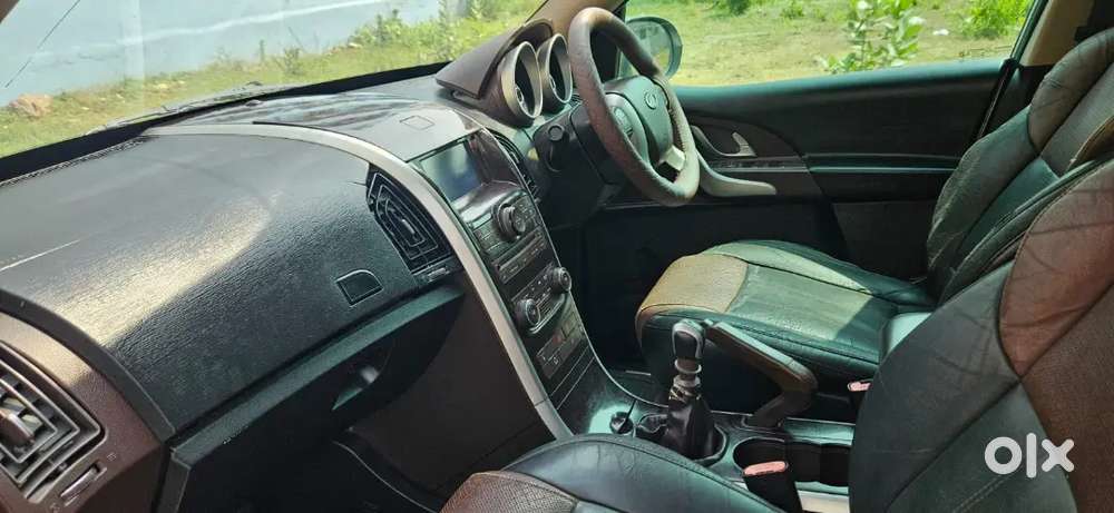 Mahindra Xuv500 2015 Diesel 156000 Km Driven
