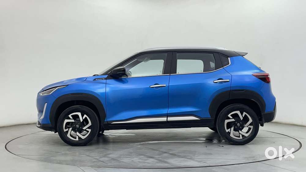 Nissan Magnite 1.0 Xv Premium Dual Tone, 2024, Petrol