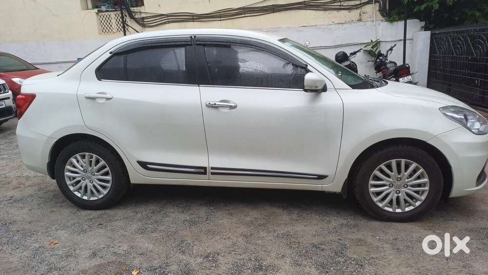 Maruti Suzuki Swift Dzire Zxi + Mt, 2024, Petrol