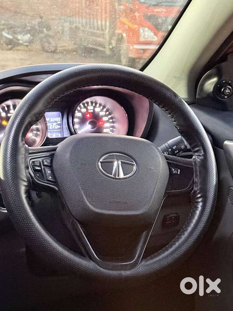 Tata Nexon 1.5 Revotorq Xz Plus, 2019, Cng & Hybrids
