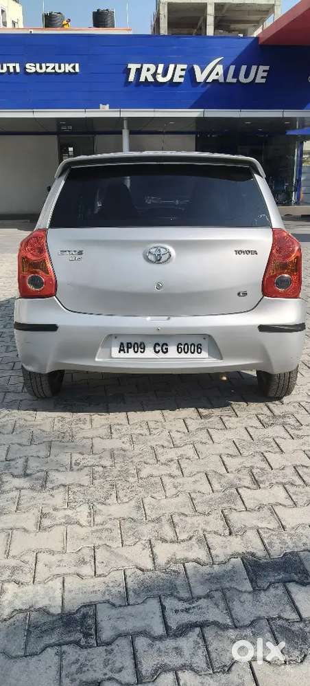 Toyota Etios Liva 2011