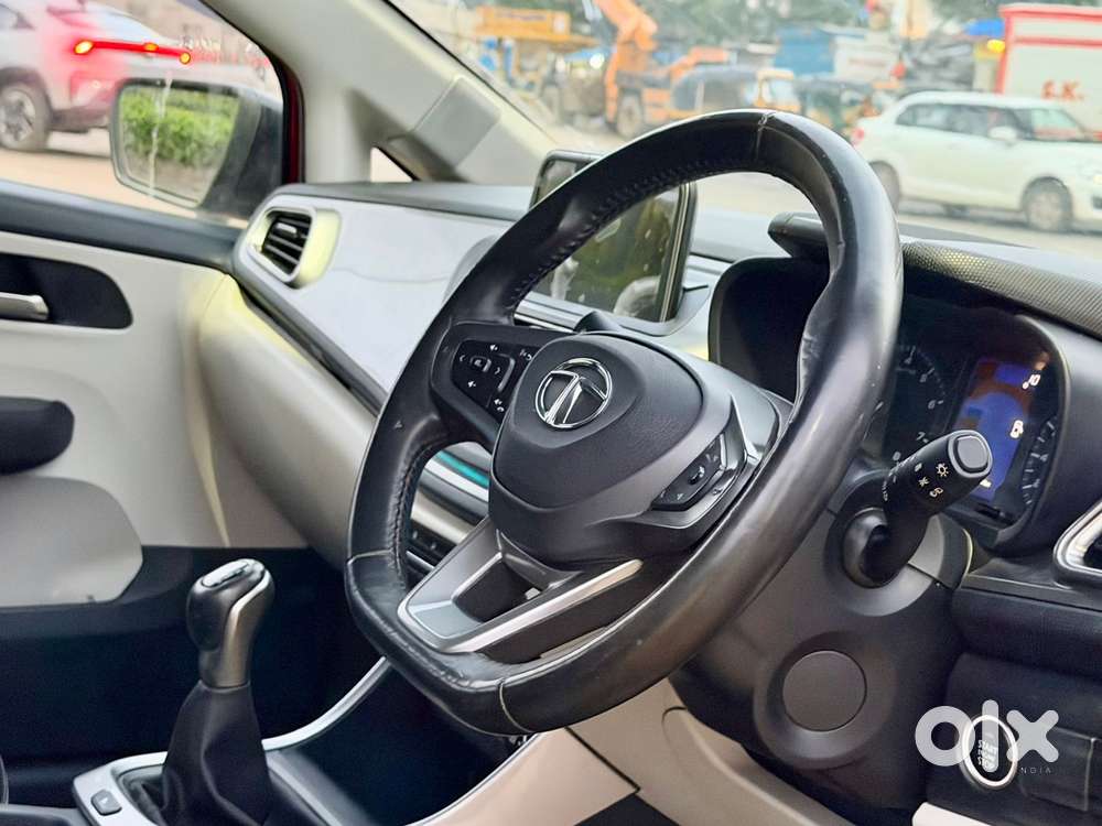 Tata Altroz Xz, 2023, Petrol