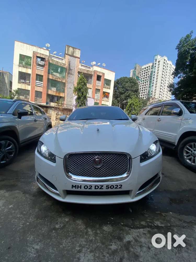 Jaguar Xf 2015 Diesel 65000 Km Driven